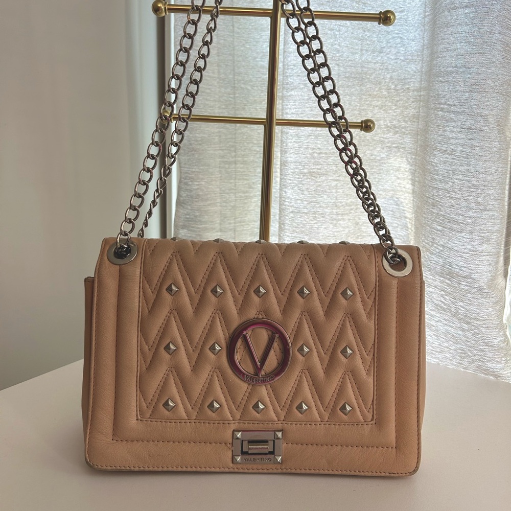 Valentino Roman Stud Shoulder Bag Blush
Studded Leather Bag